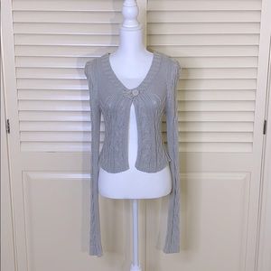 Light gray Daytrip long sleeve shrug